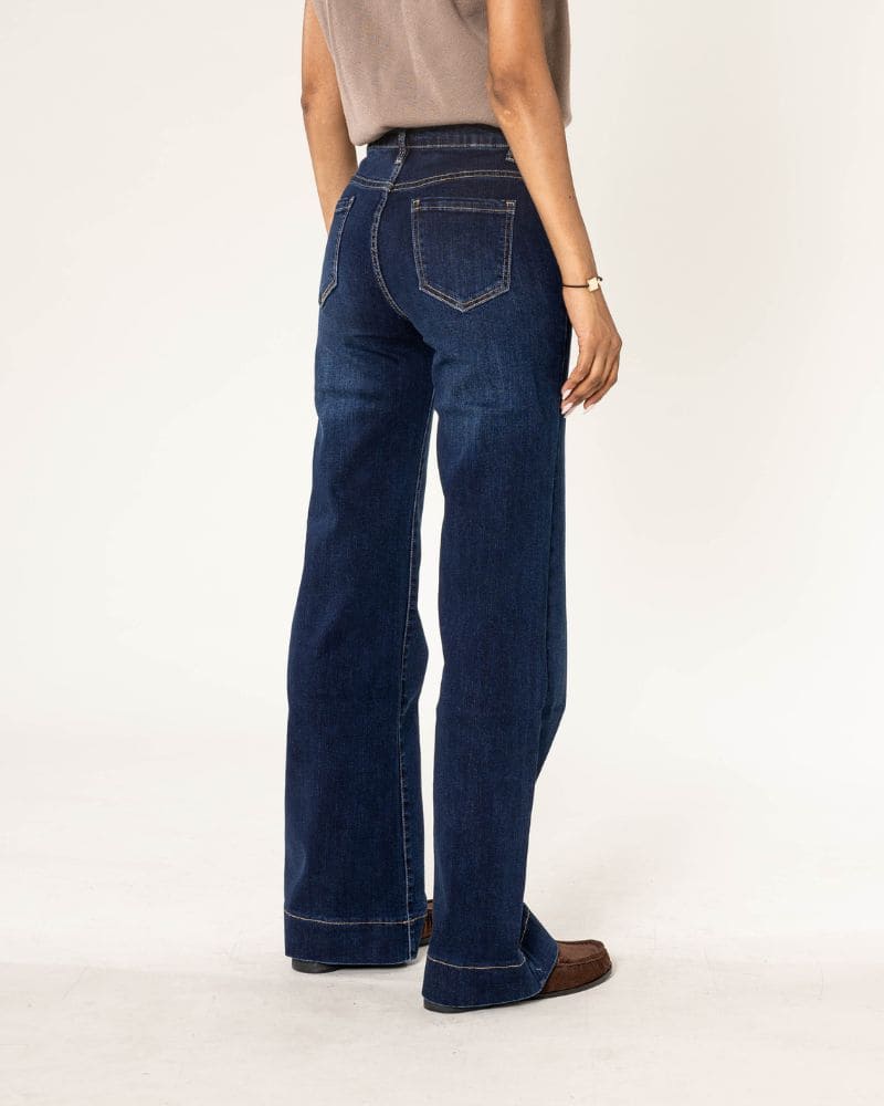 Claire Flare Jeans