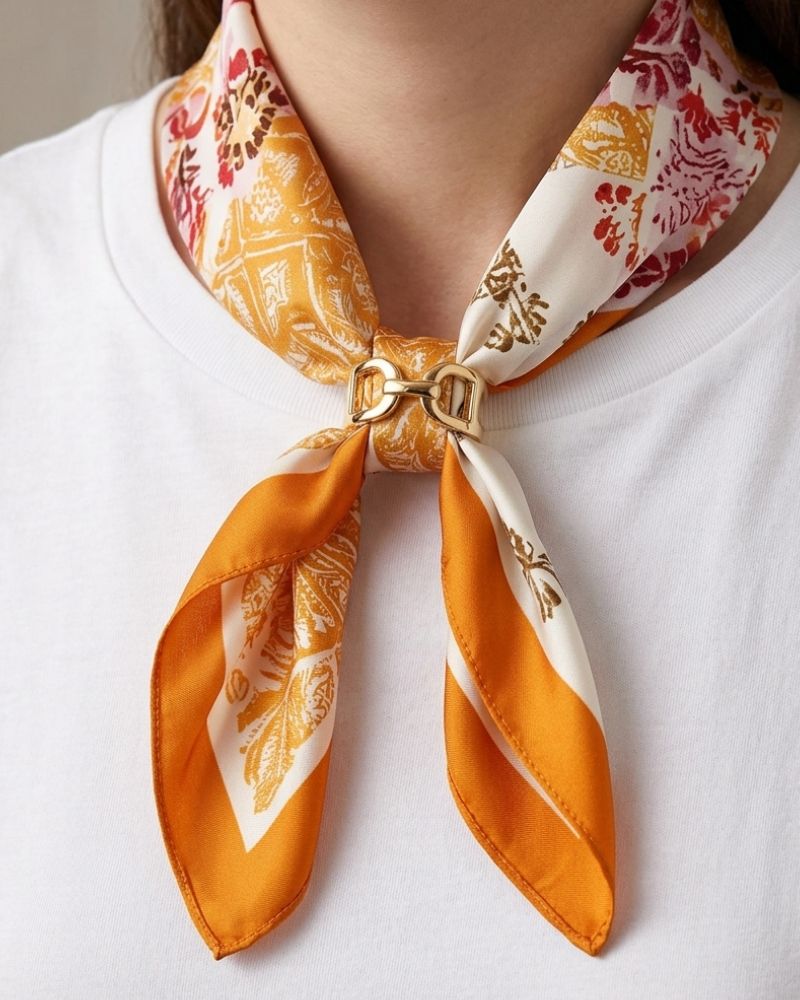 Amber Neck Scarf