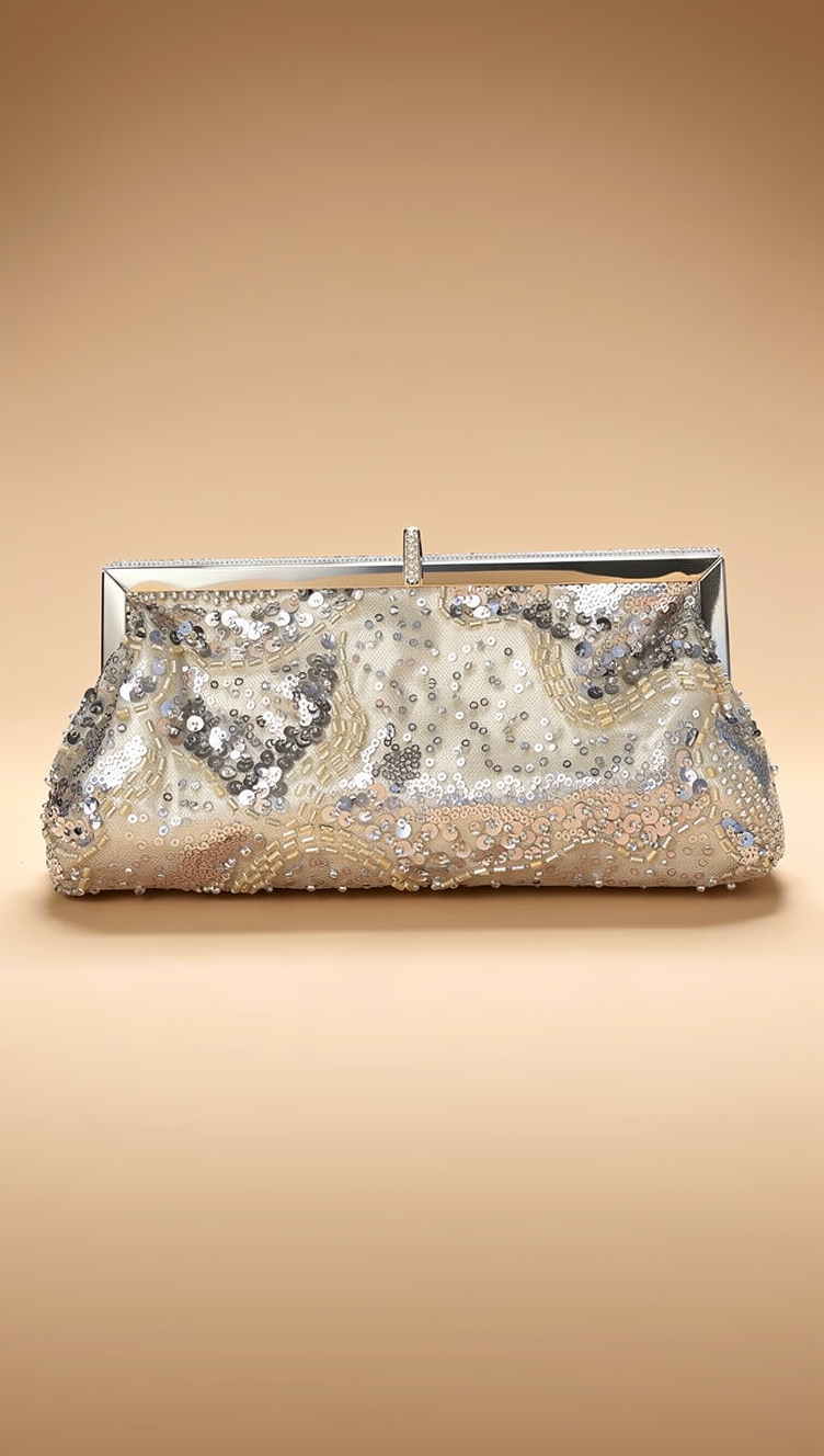 Chloe Clutch - Silver - L250103