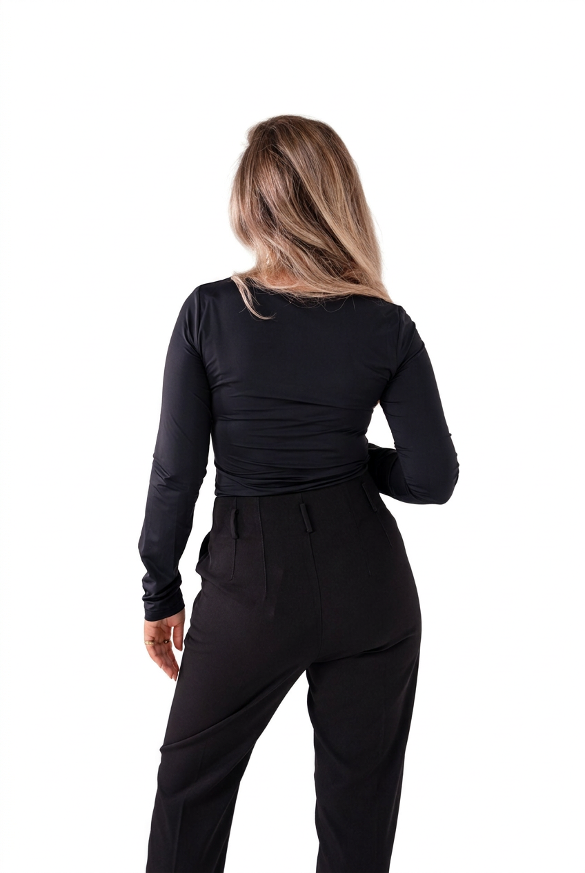 Love Laura Long Sleeve Scoop Top in Black