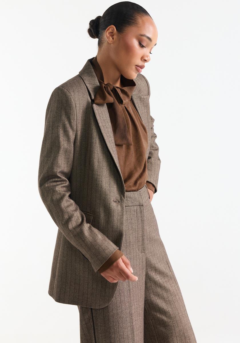 Jansen Amsterdam April Camel pinstripe blazer