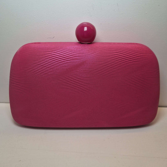 Wave-pattern Shimmer Clutch Fuchsia 22725