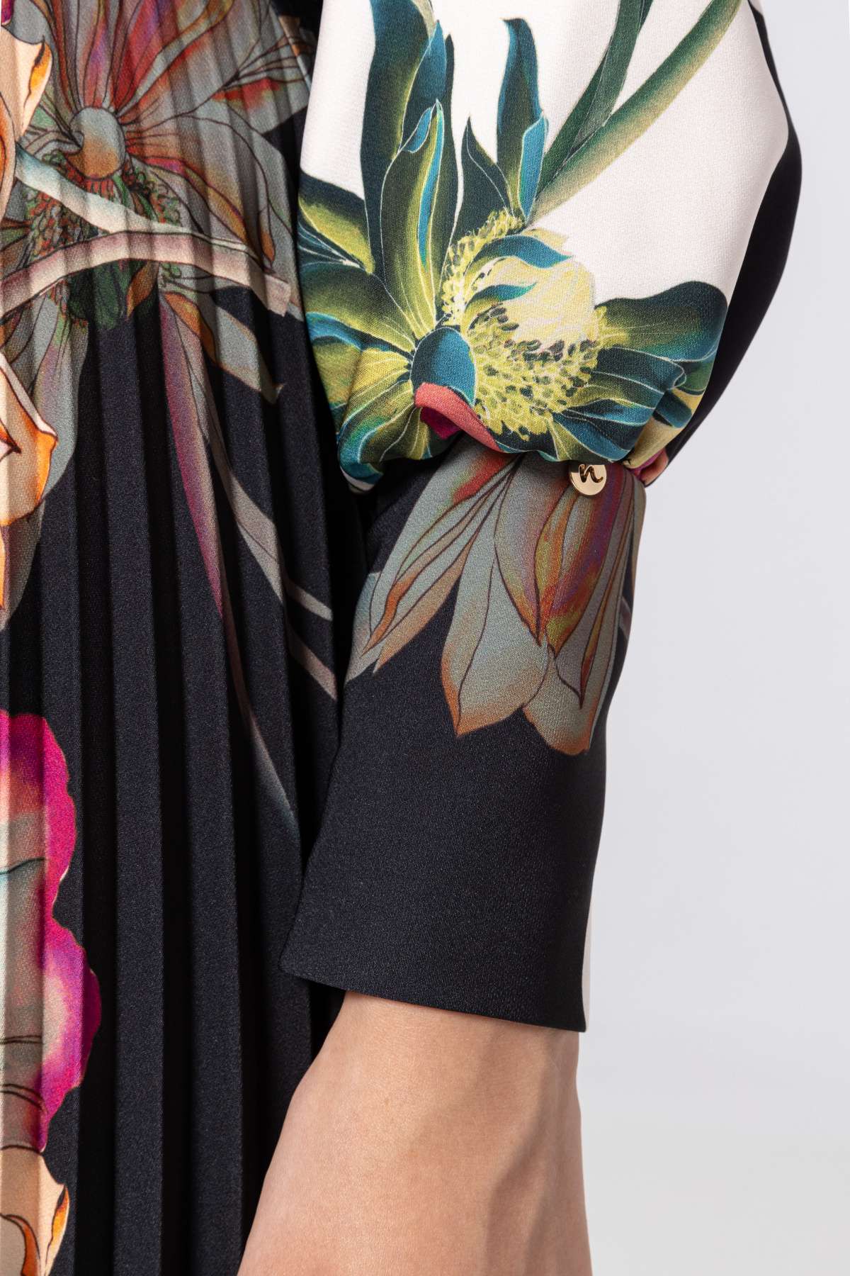 RC15227 Nissa Print Dress