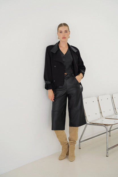 Eden Mixed-Material Cropped Trench - Black