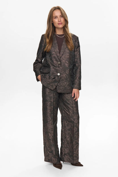 Numph Nulika Suit Blazer in Black Coffee
