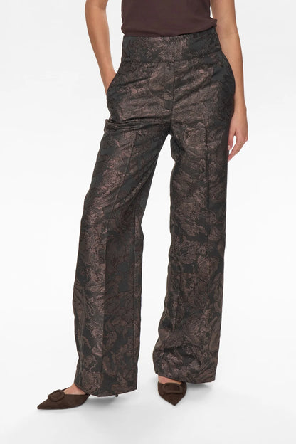 Numph Nulika Suit Pants in Black Coffee