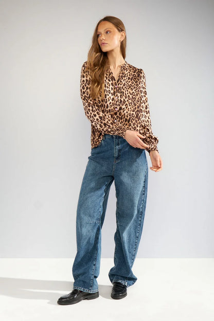Numph Nulorena Shirt in Tiger's Eye