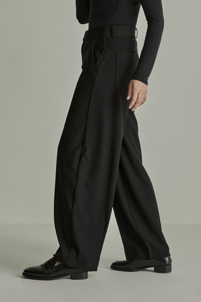 Para Mi Becca (Barrel) Crepe Black Trousers