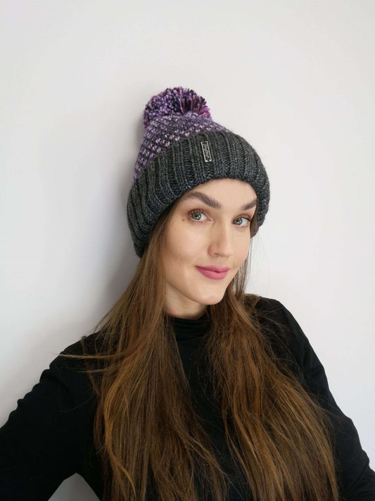 Perfect Zuzanna Knitted Bobble  Grey/Purple
