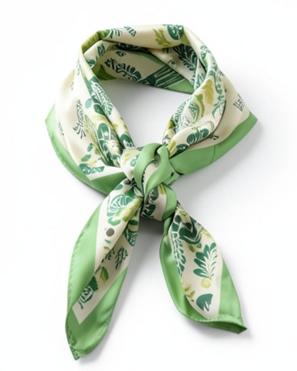 Clover Neck Scarf