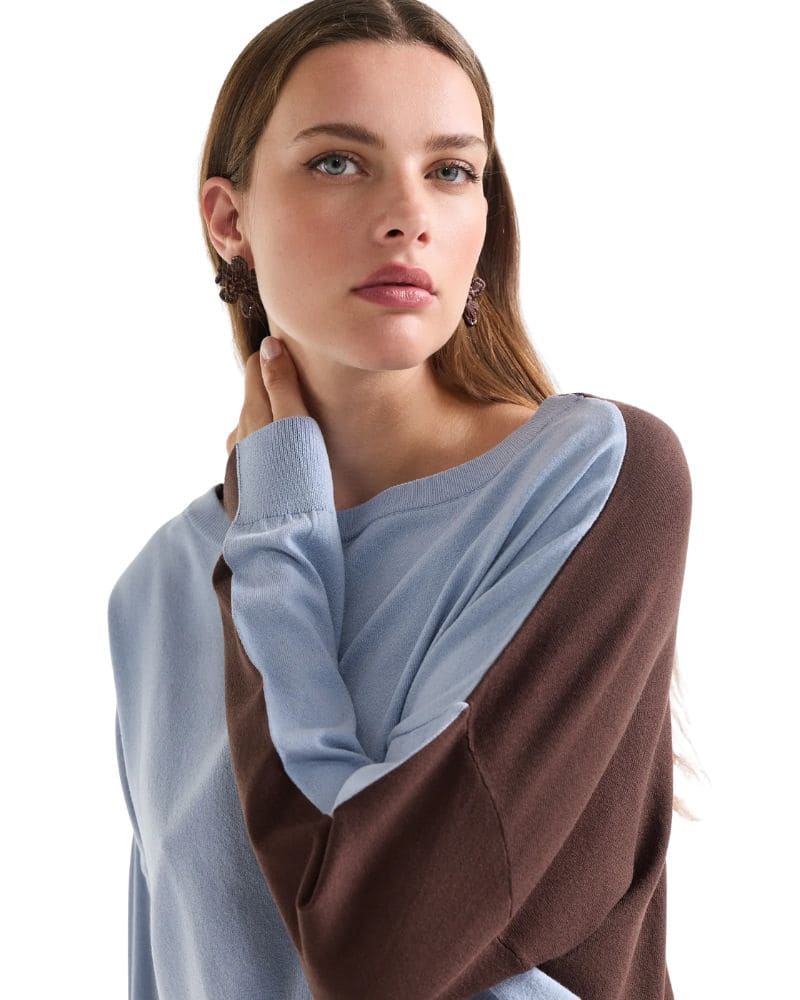 Emmy Sweater blue side front by Jansen Amsterdam