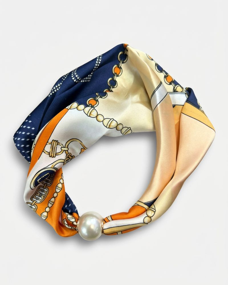 Myla magnetic scarf with printed design and pearl-style clasp