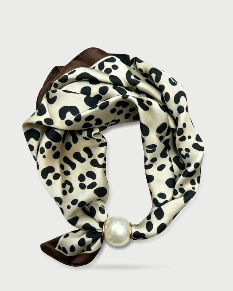 Sasha brown magnetic scarf with spotted design and pearl-style clasp