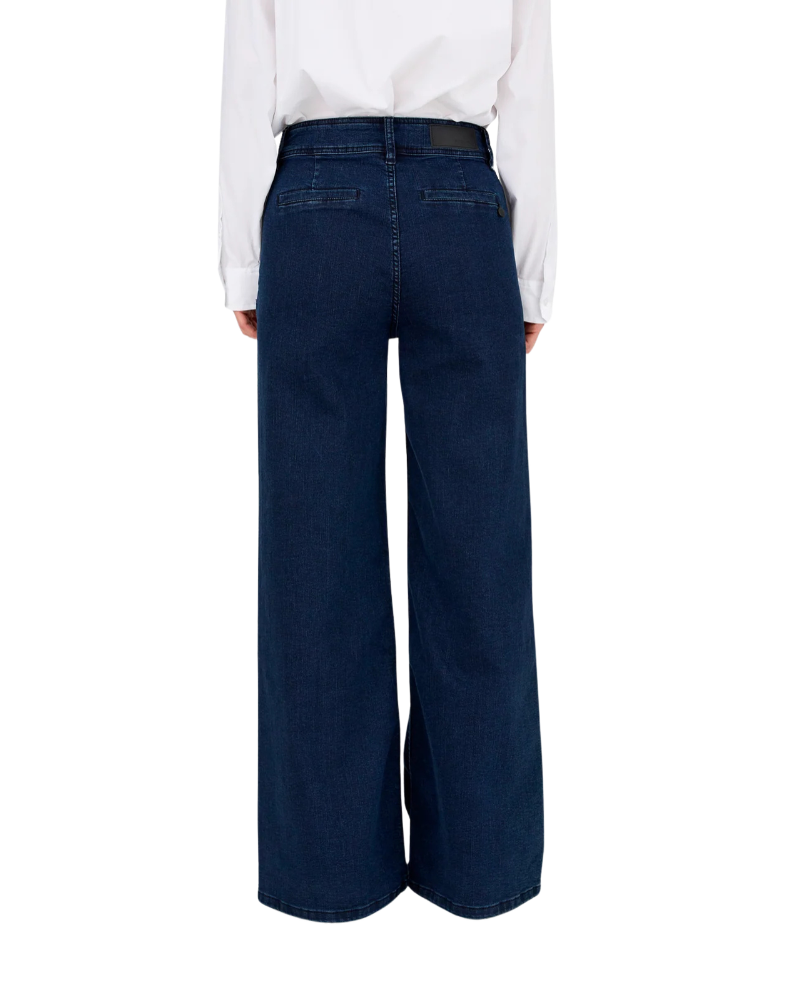 Pieszak Asta 70's Jeans in Montreal
