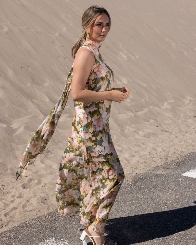 Kimara Robin Dress