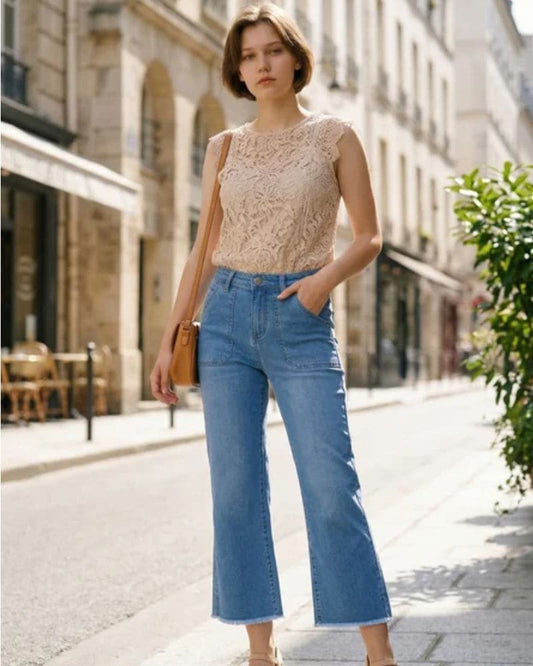 Ciara Frayed 7/8 flare jeans