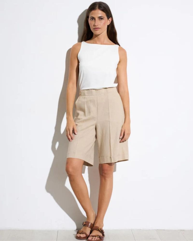 Tinta Dafne Shorts in Beige