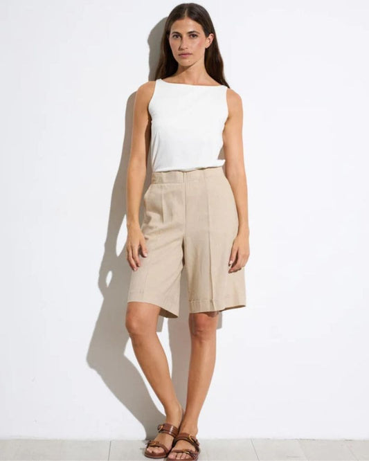Tinta Dafne Shorts in Beige