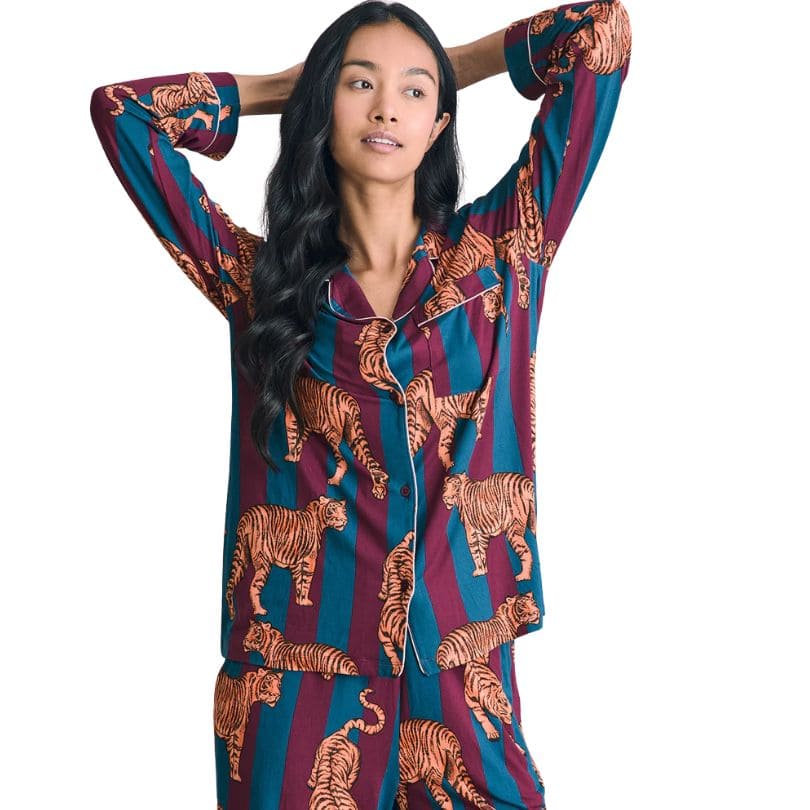 Chelsea Peers - Callie Tiger Stripe Print Long Pyjama Set