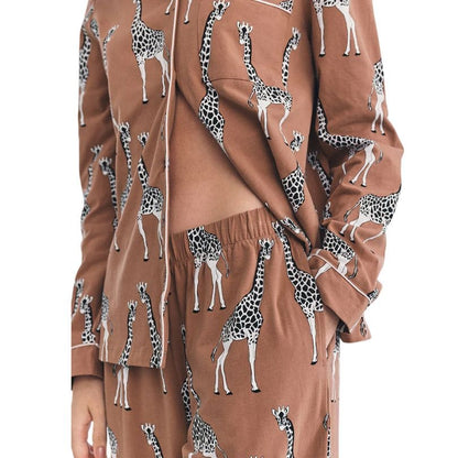 Chelsea Peers - Charlie Cotton Giraffe Print Long Pyjama Set