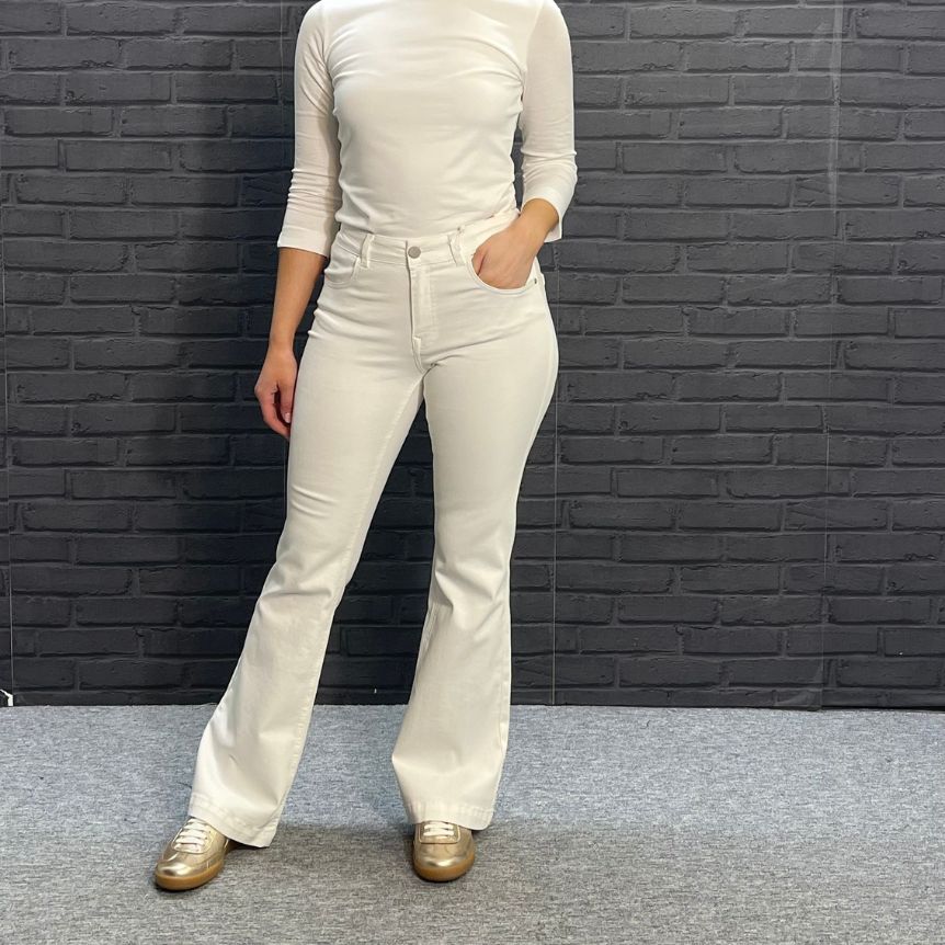 Para Mi Jade Flare Jeans  - Cream