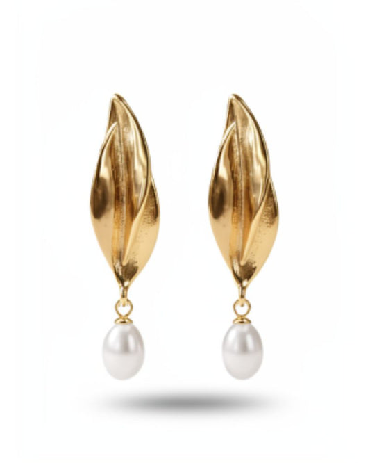 Niamh Gold Leaf Pearl Drop Earrings
