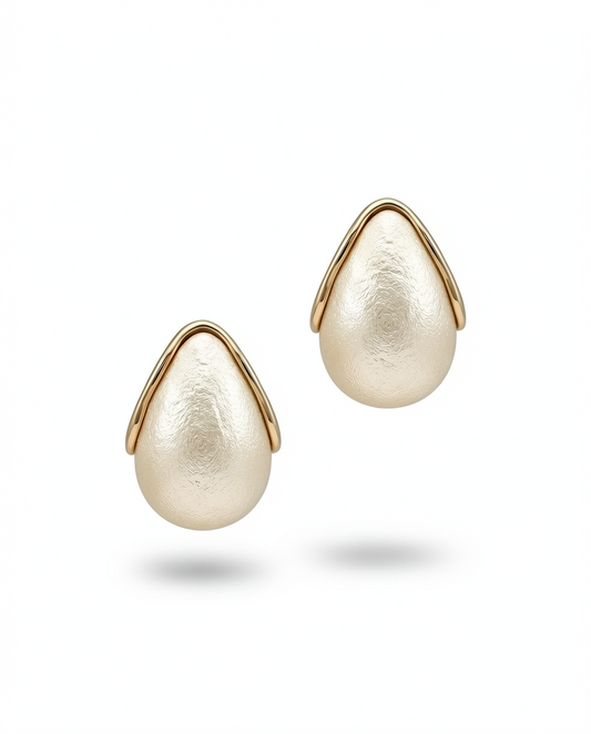 Aoife Pearl Teardrop Stud Earrings