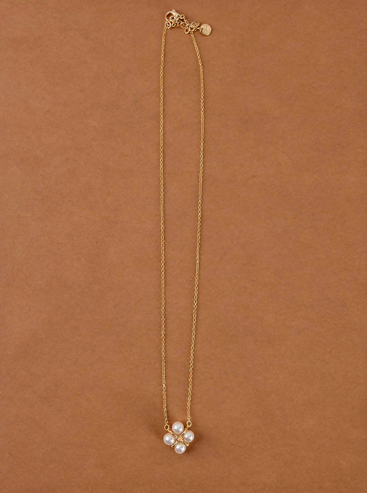 Gold Pearl Pendant Necklace